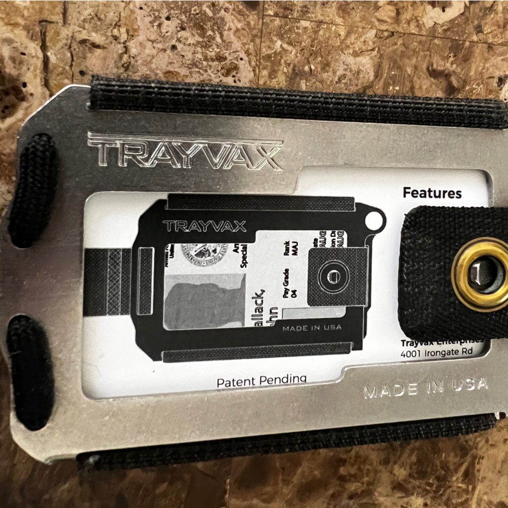 Trayvax AXIS Minimalist EDC Metal Wallet